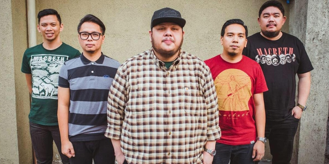 Mayonnaise to hold headlining concert this June