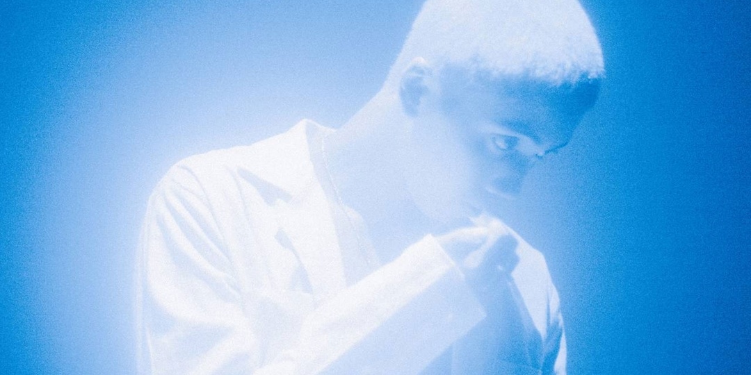 Fern. teams up with Sonny Zero and Lustbass on new single 'FAITH' – listen