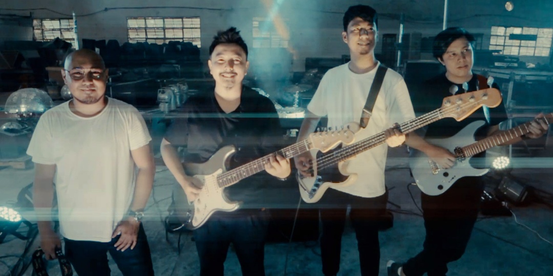 AOUI show off their creative side with DIY 'For Now' music video – watch