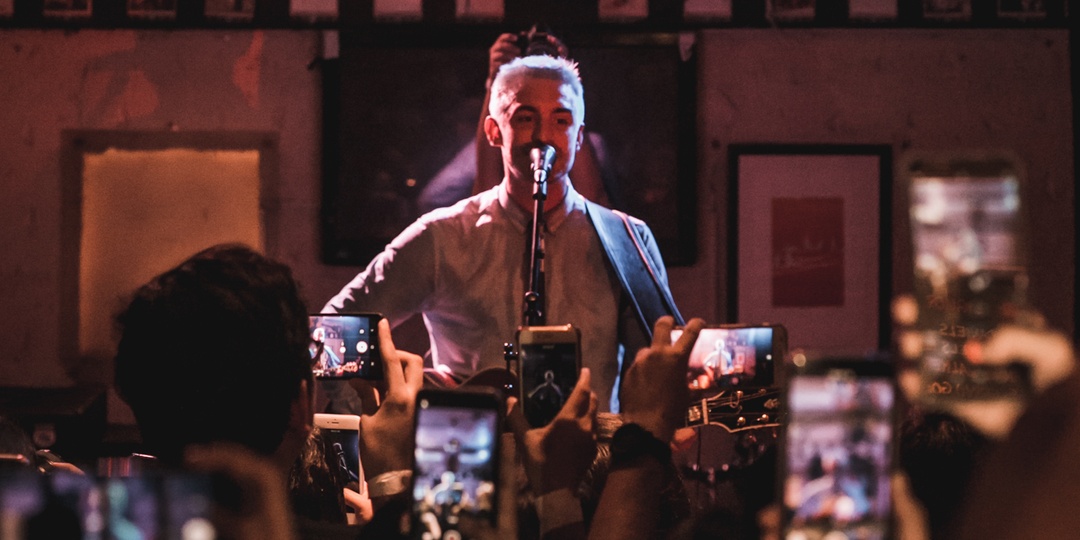 Kyle Patrick wowed Filipino audience at secret show in Quezon City