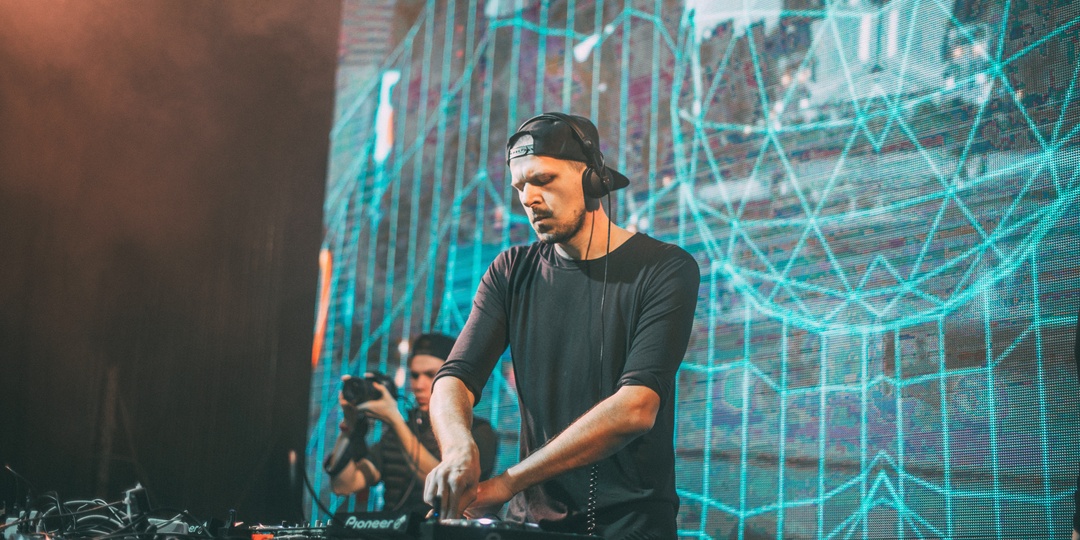 EDM producer Arston talks his musical inspirations, breaking out of his bedroom, and working on BTS' 'Stay'