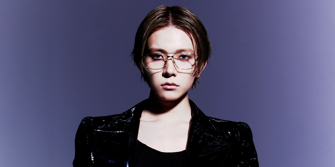 EVAN takes the reins on debut mini-album 'DEATH OF ME', comes alive on music video for title track