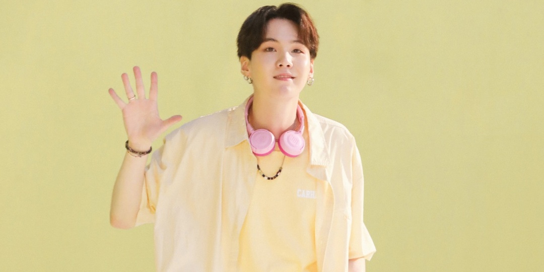 BTS' SUGA to take a short break after shoulder surgery, asks fans to "Please wait for me to come back to you."