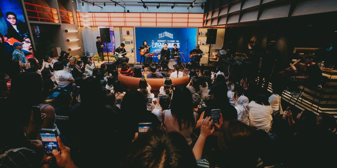 Tilly Birds unite regional fans at intimate Singapore stop of ‘Through Layered Walls’ tour — gig report
