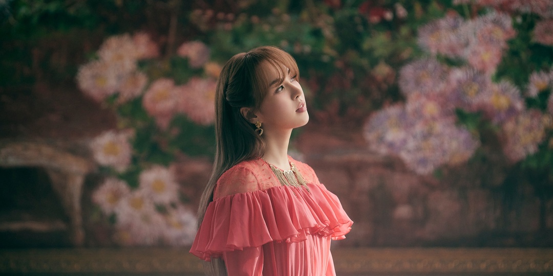 Red Velvet's WENDY shares a dreamlike world in her solo debut mini-album 'Like Water' – listen