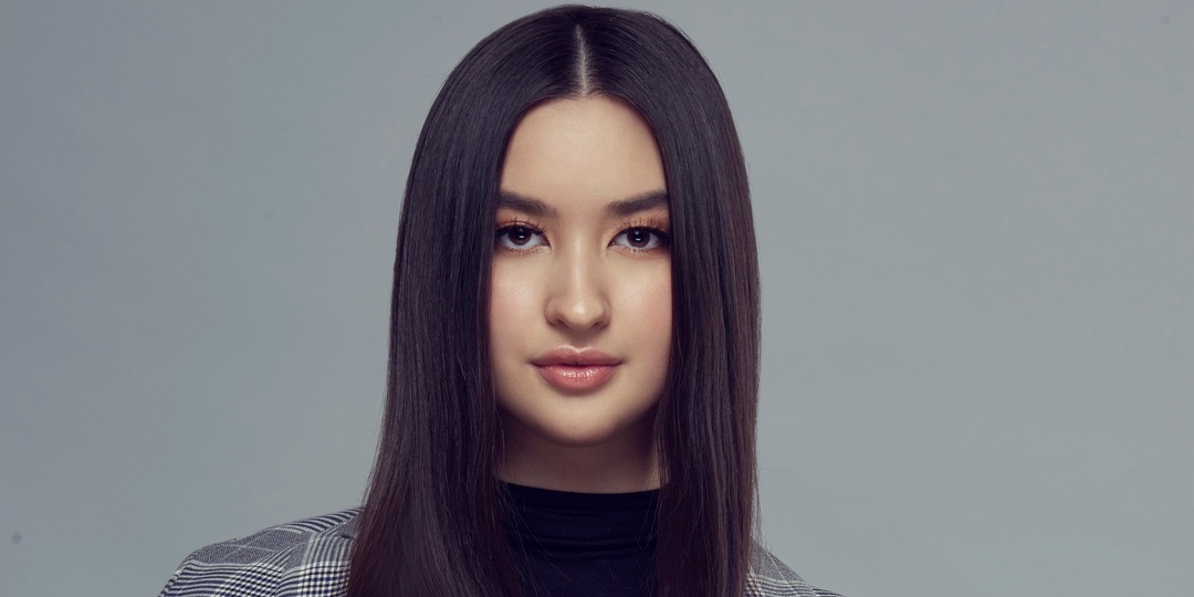 "It all comes down to being genuine, being unapologetically yourself": An interview with Stephanie Poetri