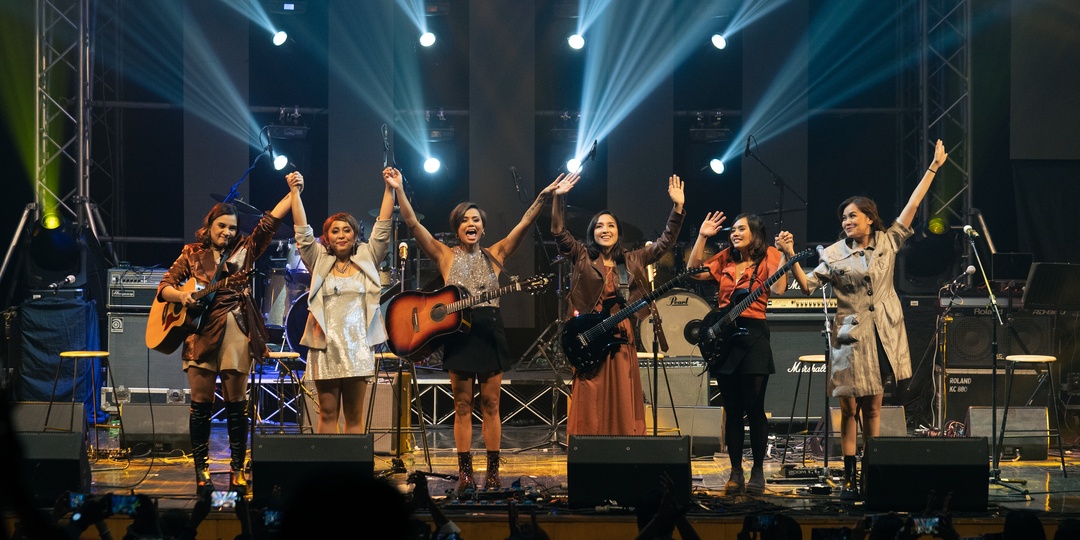 Filipina supergroup Tanaw Collective unveil their poignant cover of Fleetwood Mac’s 1975 hit 'Landslide'