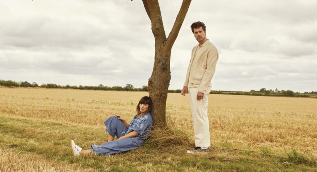 Oh Wonder on writing a break-up record in lockdown and going back on the road for their new album, '22 Break'