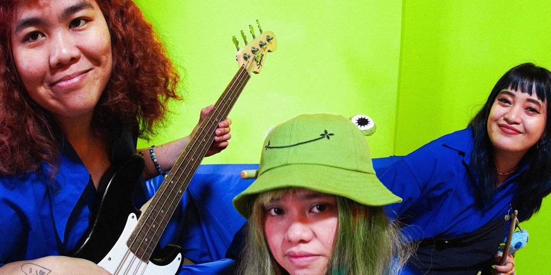 NEW LORE capture the simplicity of love on new single ‘substack girl’ — listen