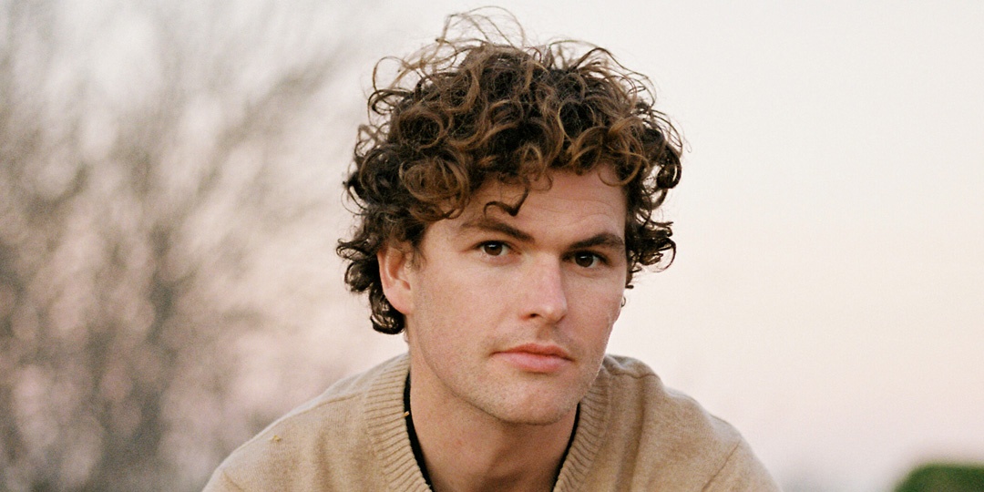Australian singer-songwriter Vance Joy to perform at LIV Golf Singapore this March