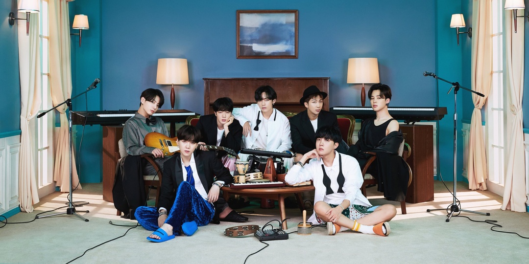 BTS write postcards to ARMY, fans around the world respond with messages of love and gratitude #TO_BTS