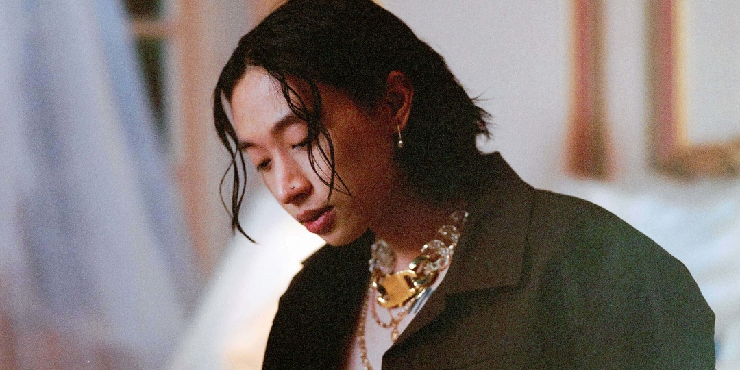 keshi releases new sultry single 'TOUCH' from upcoming album 'gabriel' — listen