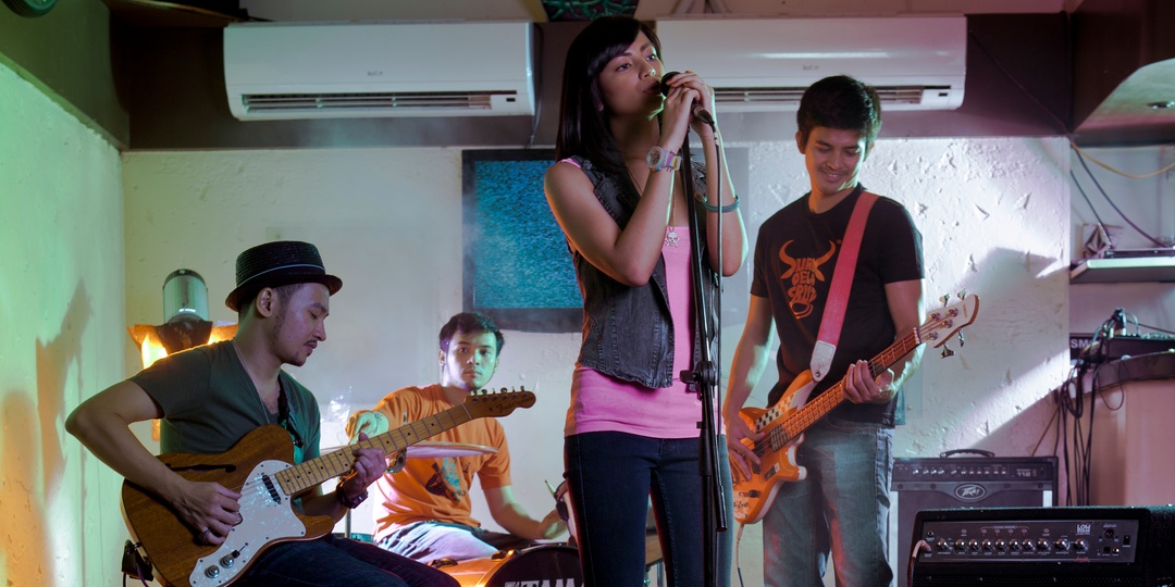10 songs from the iconic Rakenrol soundtrack: a commentary by Diego Castillo and Quark Henares