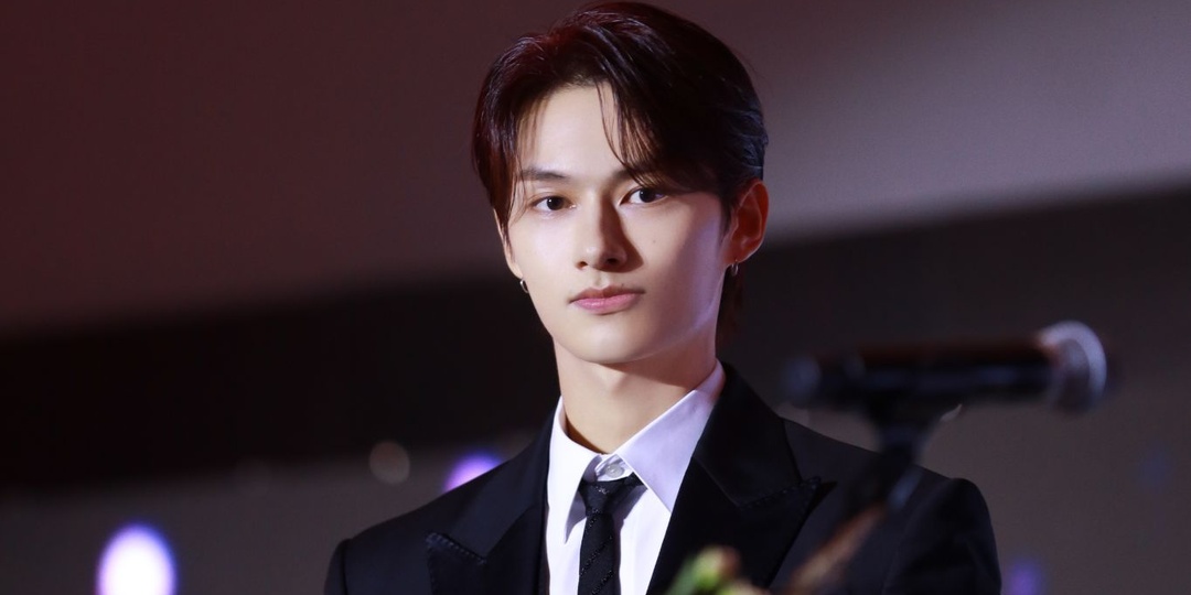SEVENTEEN's JUN wins 'Rising Star of the Year' at Busan International Film Festival