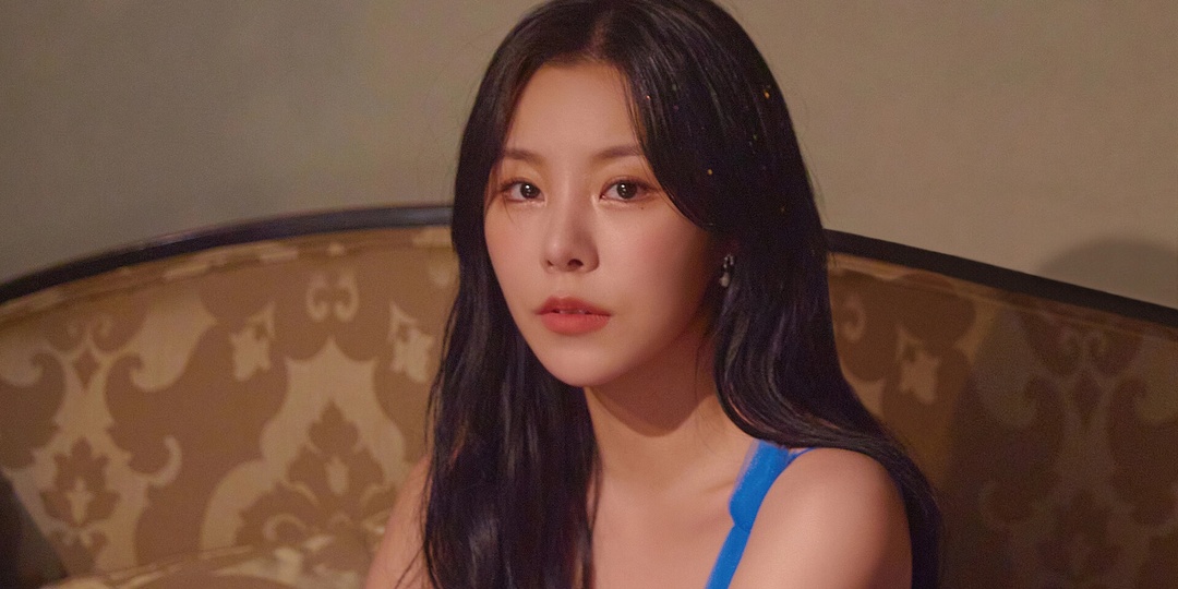 MAMAMOO's Wheein announces signing to new label 'THE L1VE'