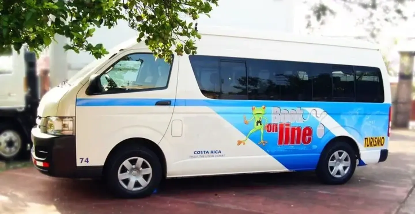 Shuttle From Guapiles To La Fortuna & Viceversa (copy)