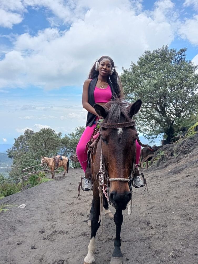 PACAYA HORSEBACK RIDE TOUR - photo 5