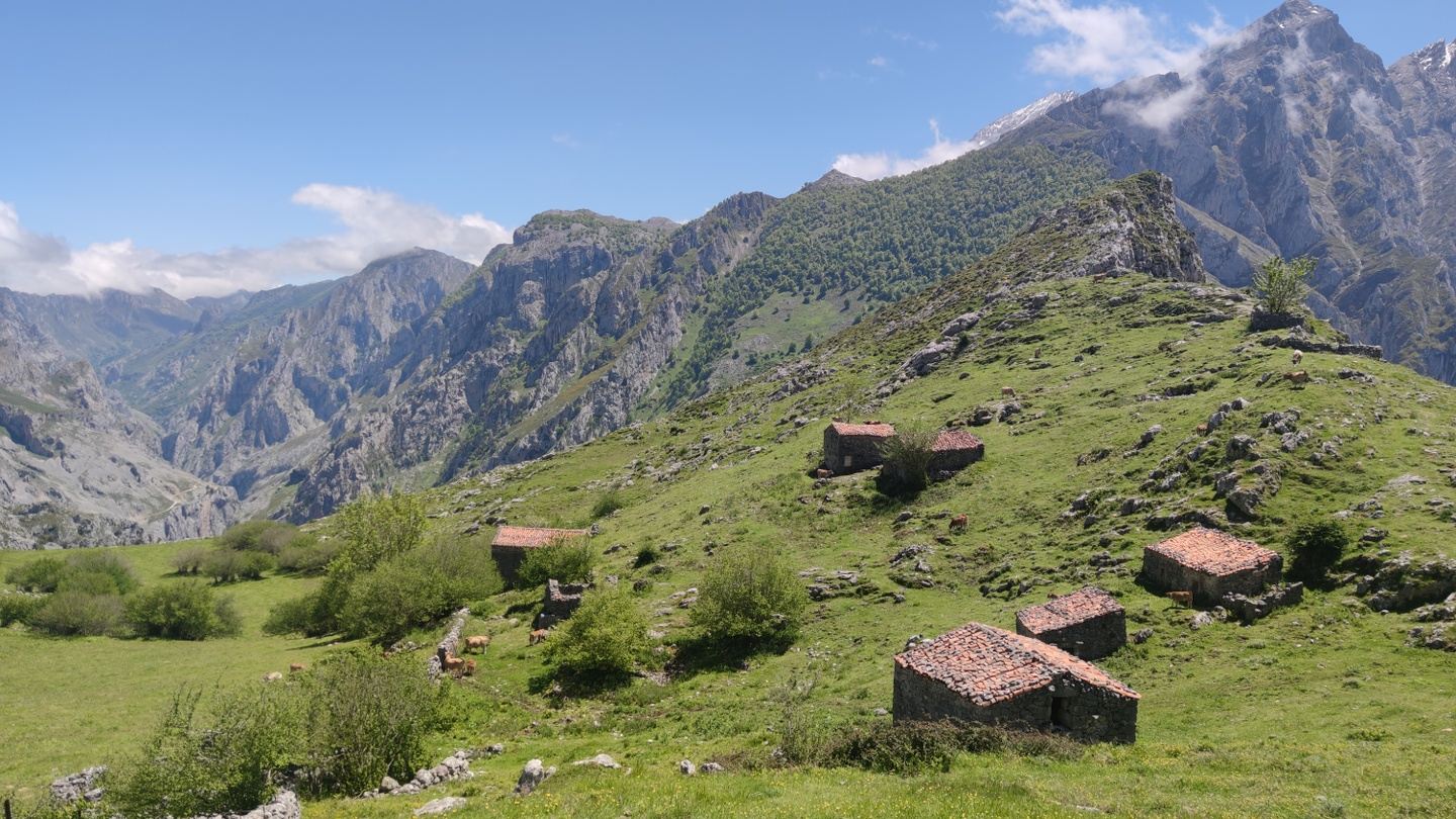 PICOS DE EUROPA de NORTE a SUR