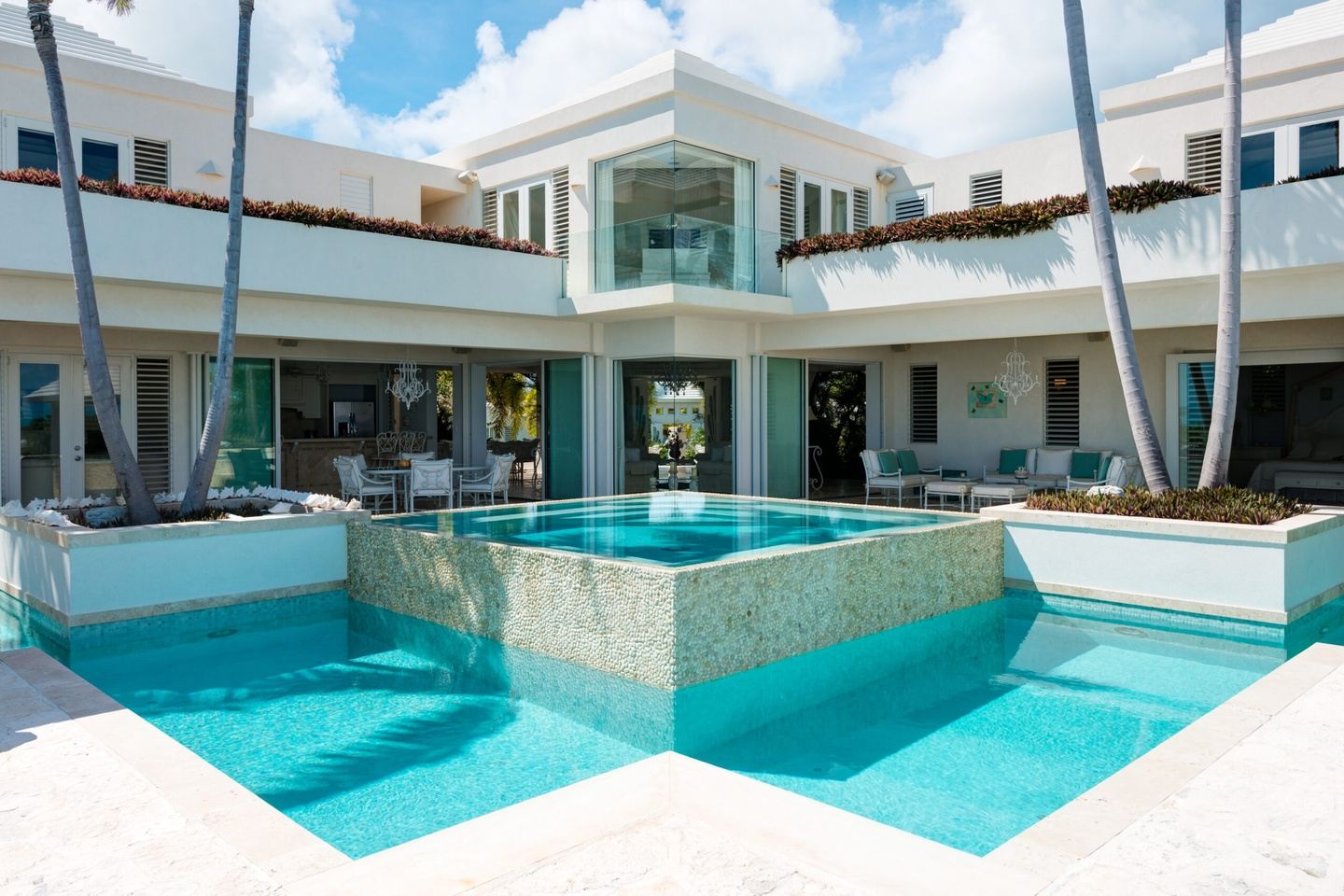 Turks & Caicos – Long Bay | 30% Off May–July