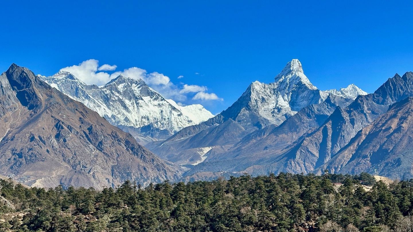 Manaslu Circuit Trek