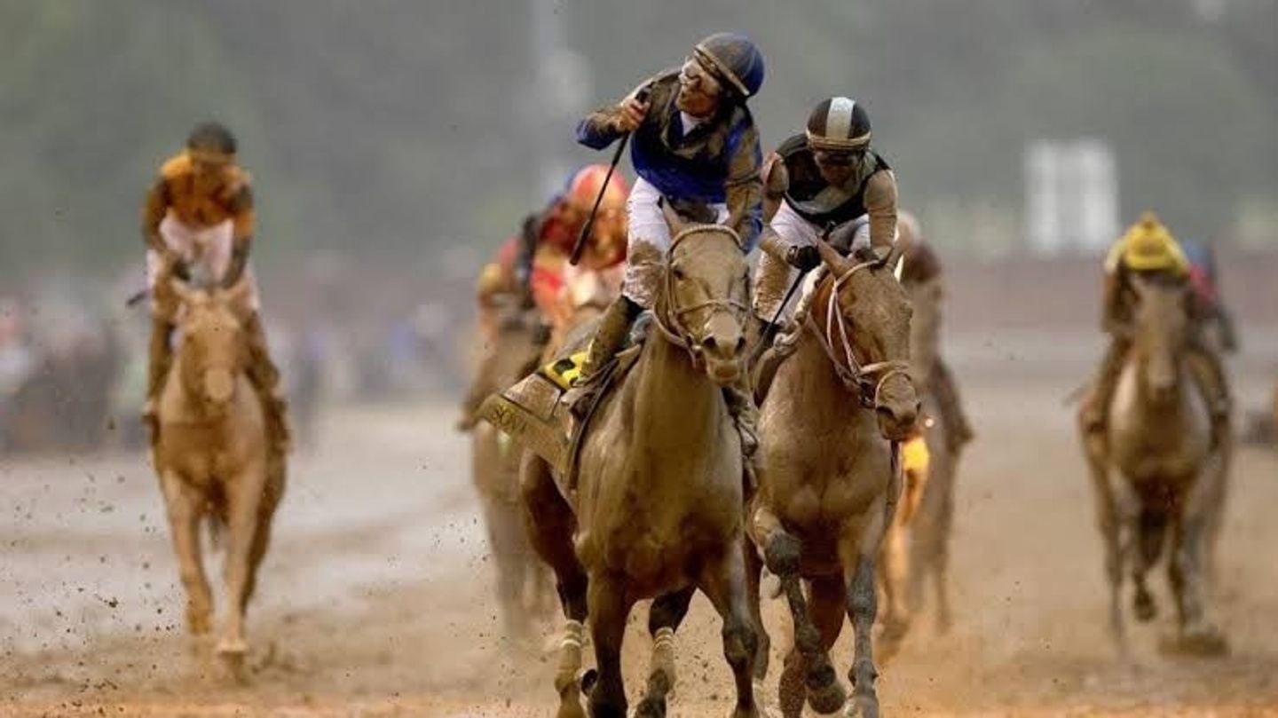 2027 Kentucky Derby & Oaks | Homestretch Club Experience- KYDERBY27