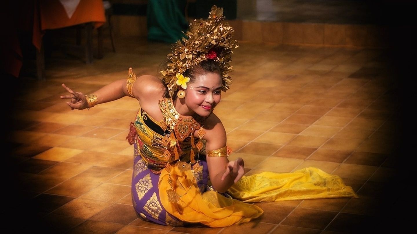 Bali & Boujee: Sip, Snap, and Slay in Paradise