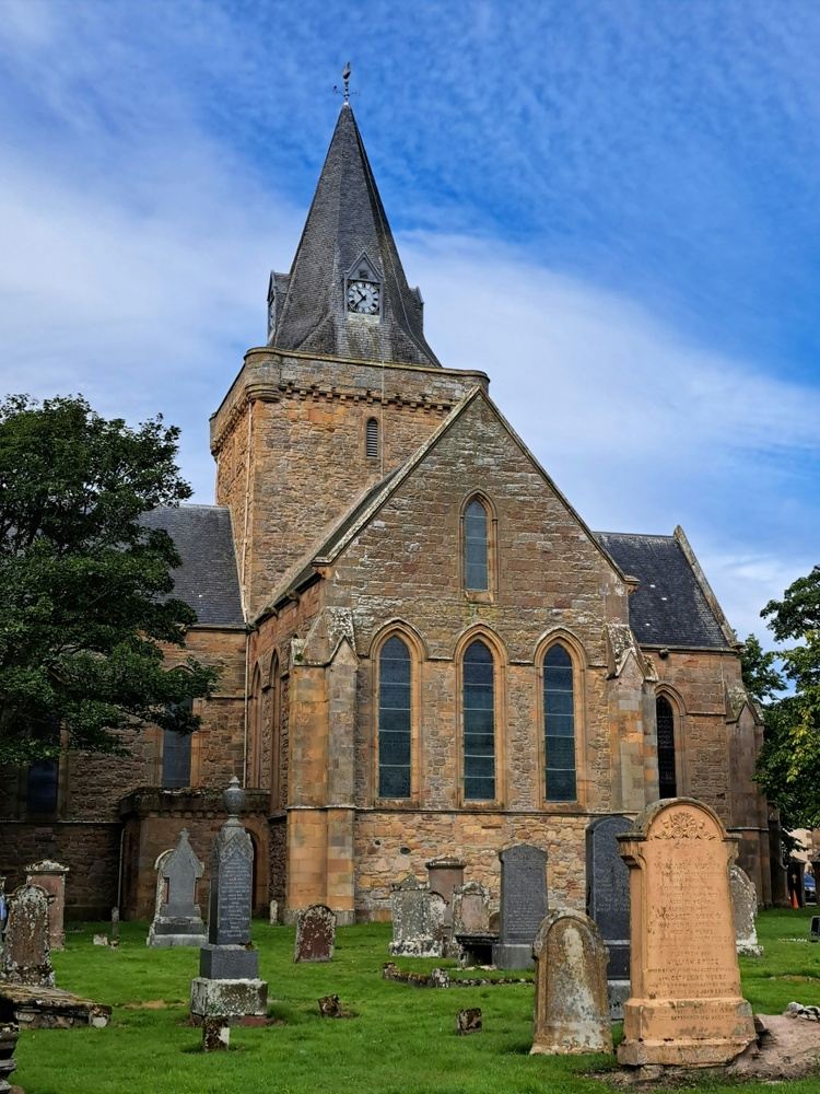 A Day in the North Highlands: Castle, Cathedral, Heritage and Witches