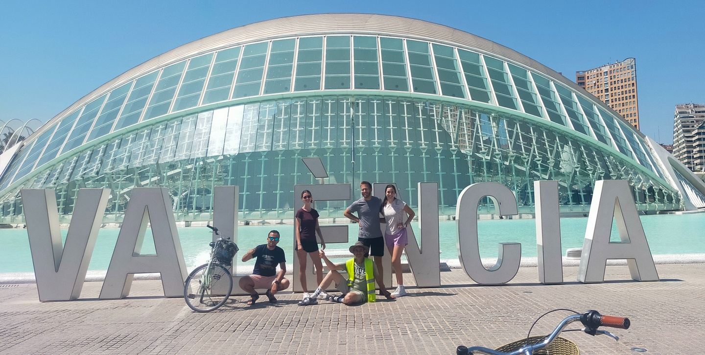 Bikes4tours: Biketour por Valencia Salida: 10:00h