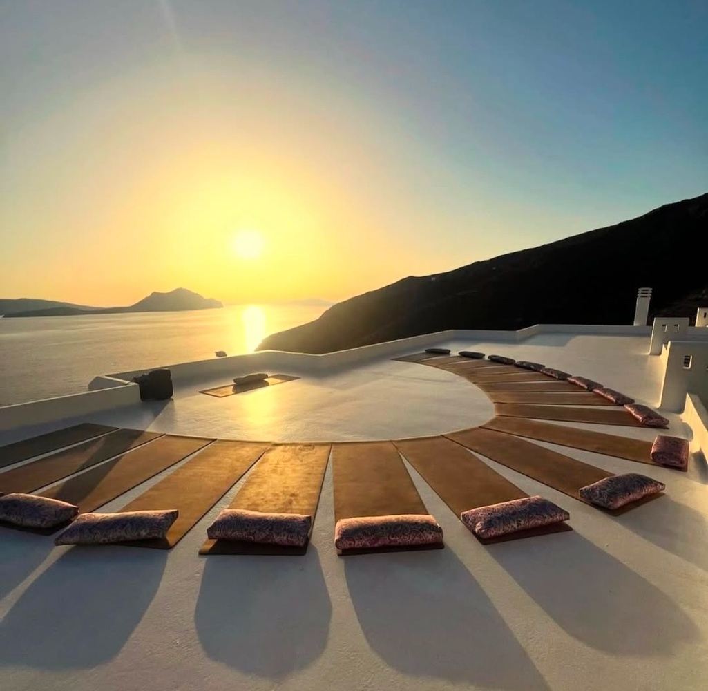 BIG BLUE Yoga and Swim Retreat in Amorgos Greek islands with Malia Hil