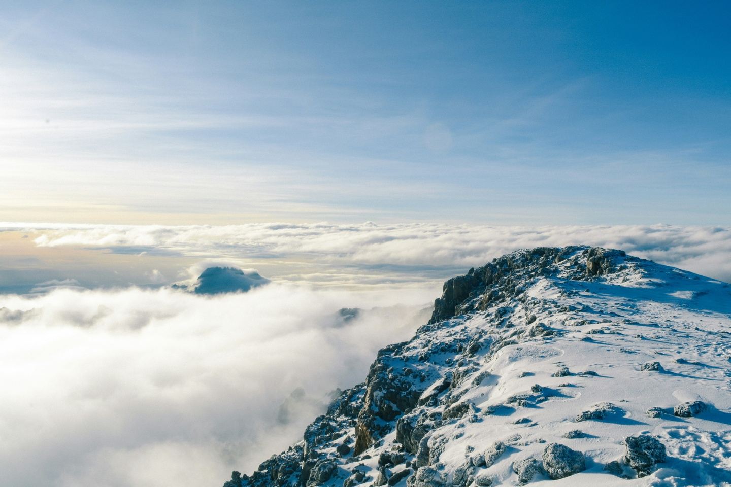 Beyond the Clouds: A 7 Day Ascent via Machame Route (Classic)