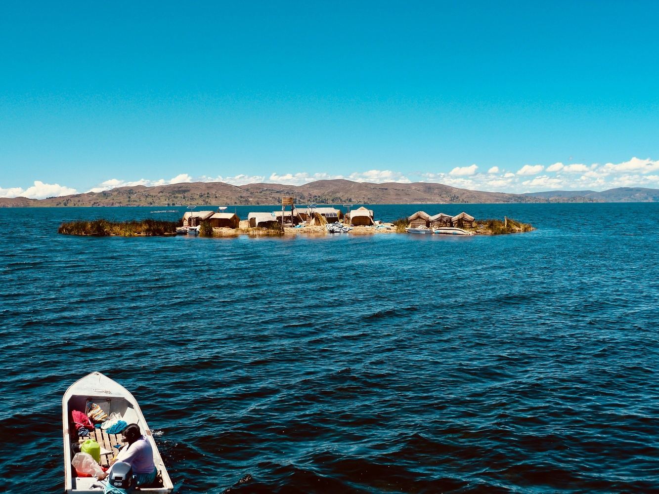 2 Day / 1 Night Tour: Amantani Island, Uros and Taquile