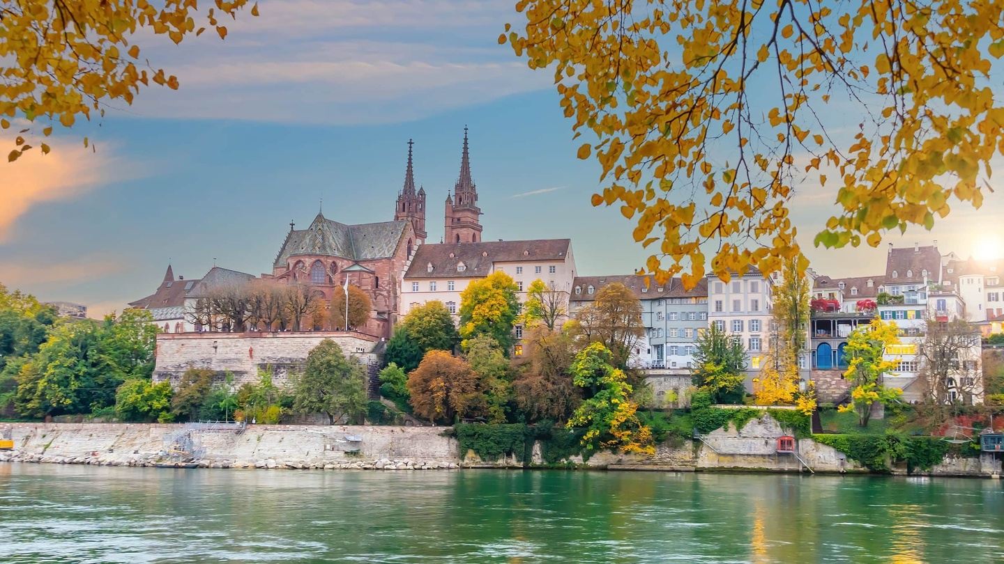 Earth and breath: rooting into autumn