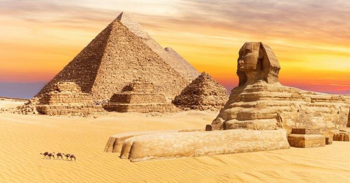 Dubai & Egypt:  Luxury Travel Adventure!