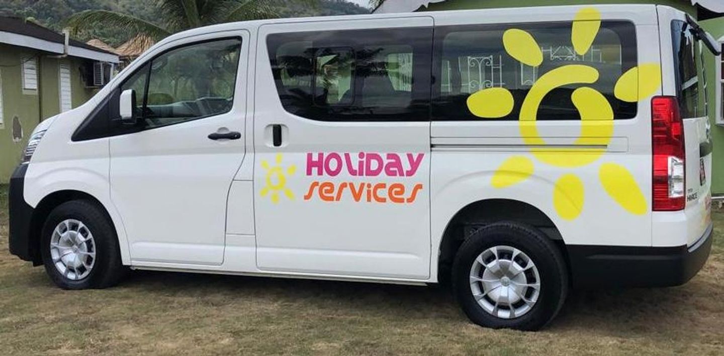 PRIVATE INTER CITIES TRANSFERS FROM/TO RUNAWAY BAY