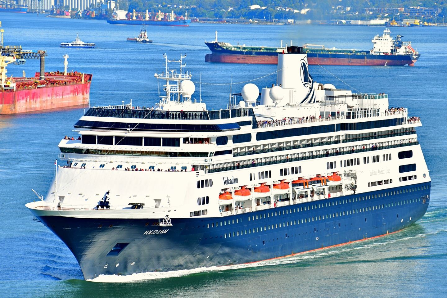 Singapore is calling! Stay & Cruise to Thailand. Malaysia and Bali