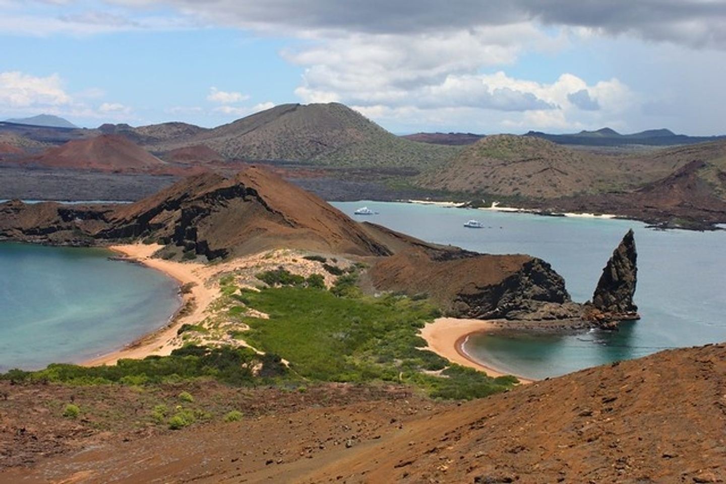 Bartolome & Sullivan Bay