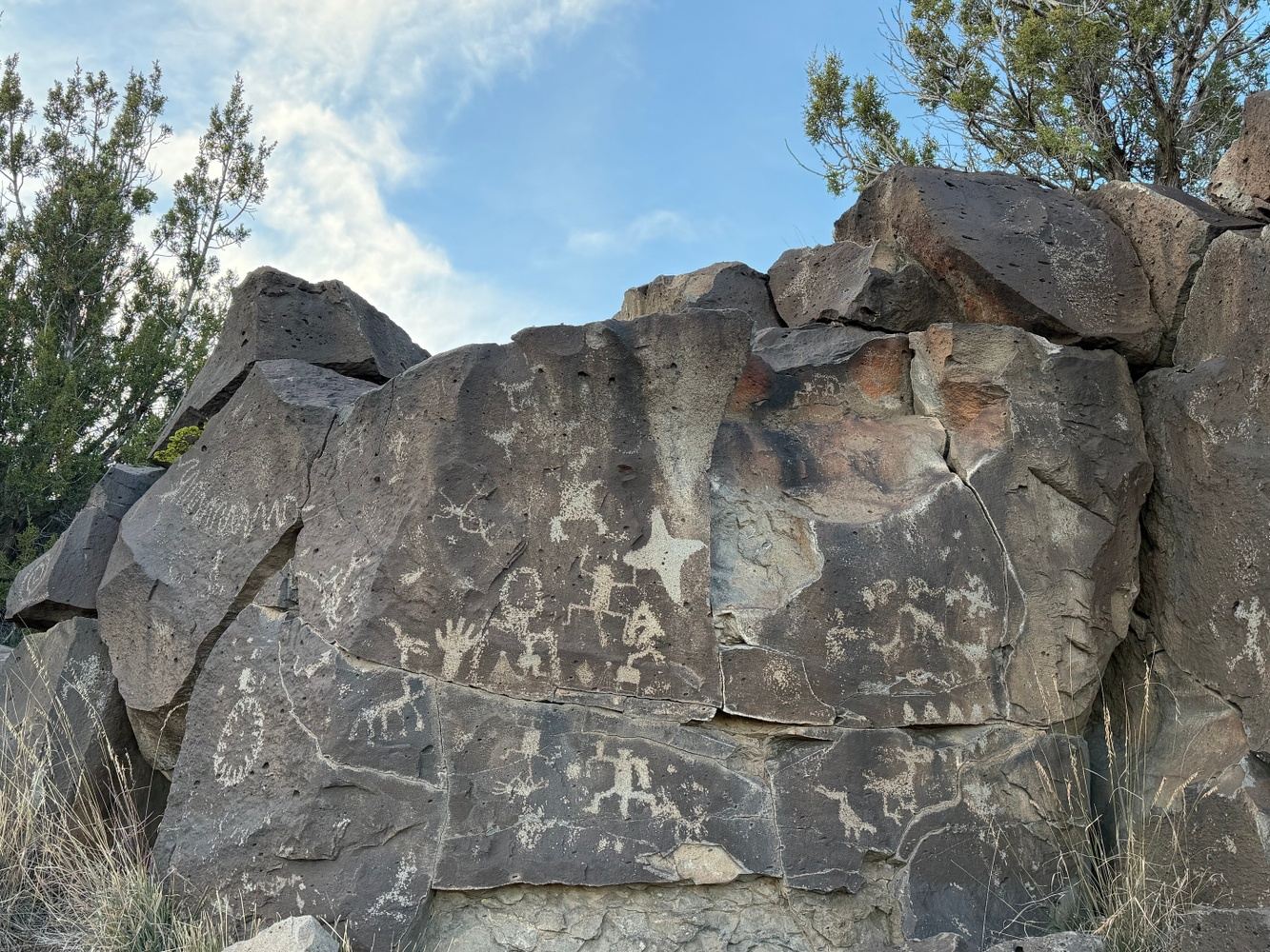 La Cieneguilla Petroglyphs
