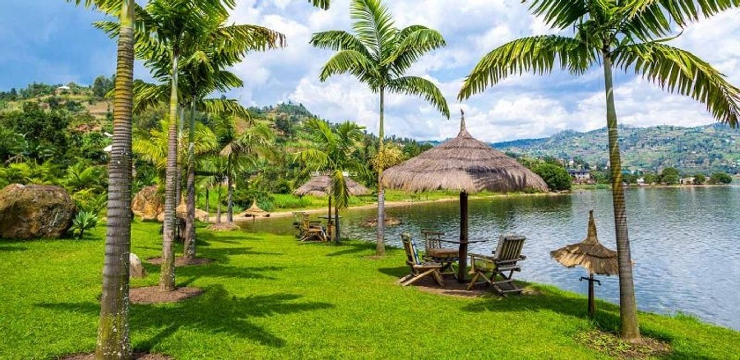 WILDERNESS TO WATERFRONT: A 6-DAY RWANDAN ADVENTURE