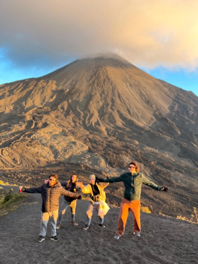TOUR GRUPAL AL VOLCÁN PACAYA DESDE ANTIGUA - photo 6