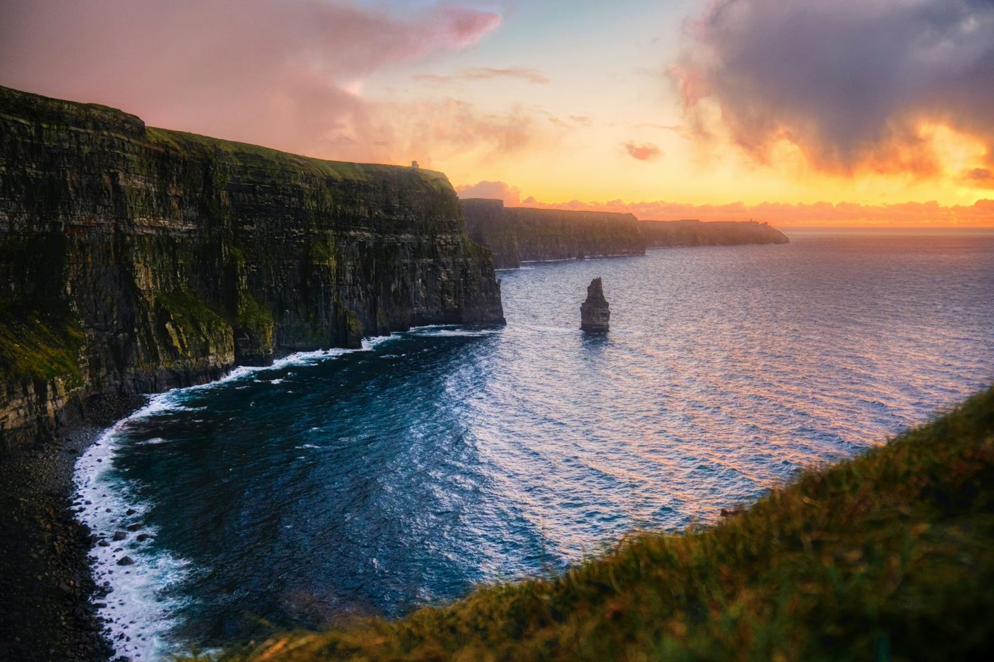 10 Day Luxury Coast to Coast Private Tour of Ireland