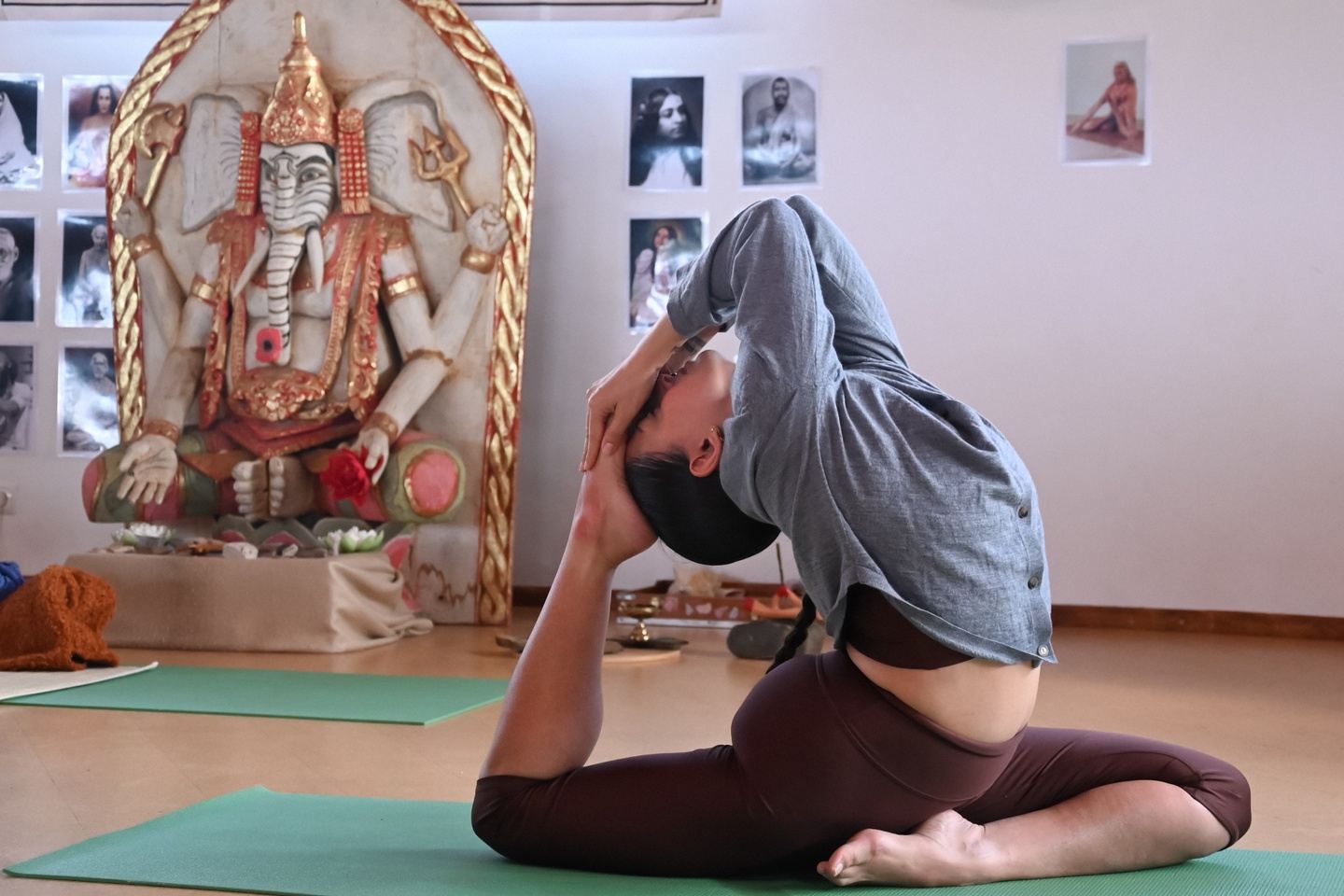 WAITLIST ✧ Talia Sutra in Paris