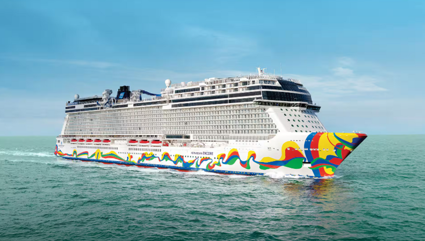 Ocean Breeze & Palm Trees Cruise!