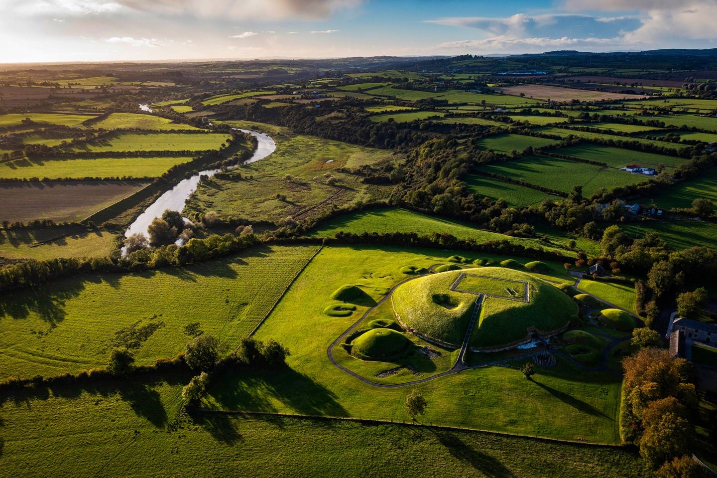 Newgrange & The Royal Sites Tour - Cruise Ship Excursion from Dublin
