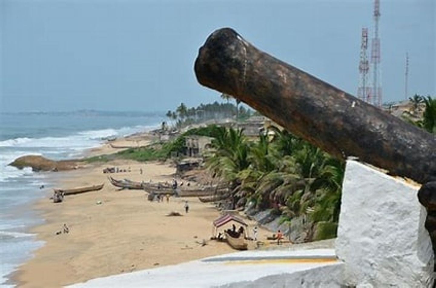 Cape Coast Castle and Kakum National Park Tour