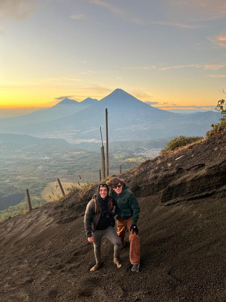 TOUR GRUPAL AL VOLCÁN PACAYA DESDE ANTIGUA - photo 3