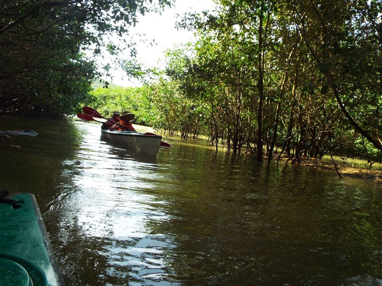 Isla Corazon tour