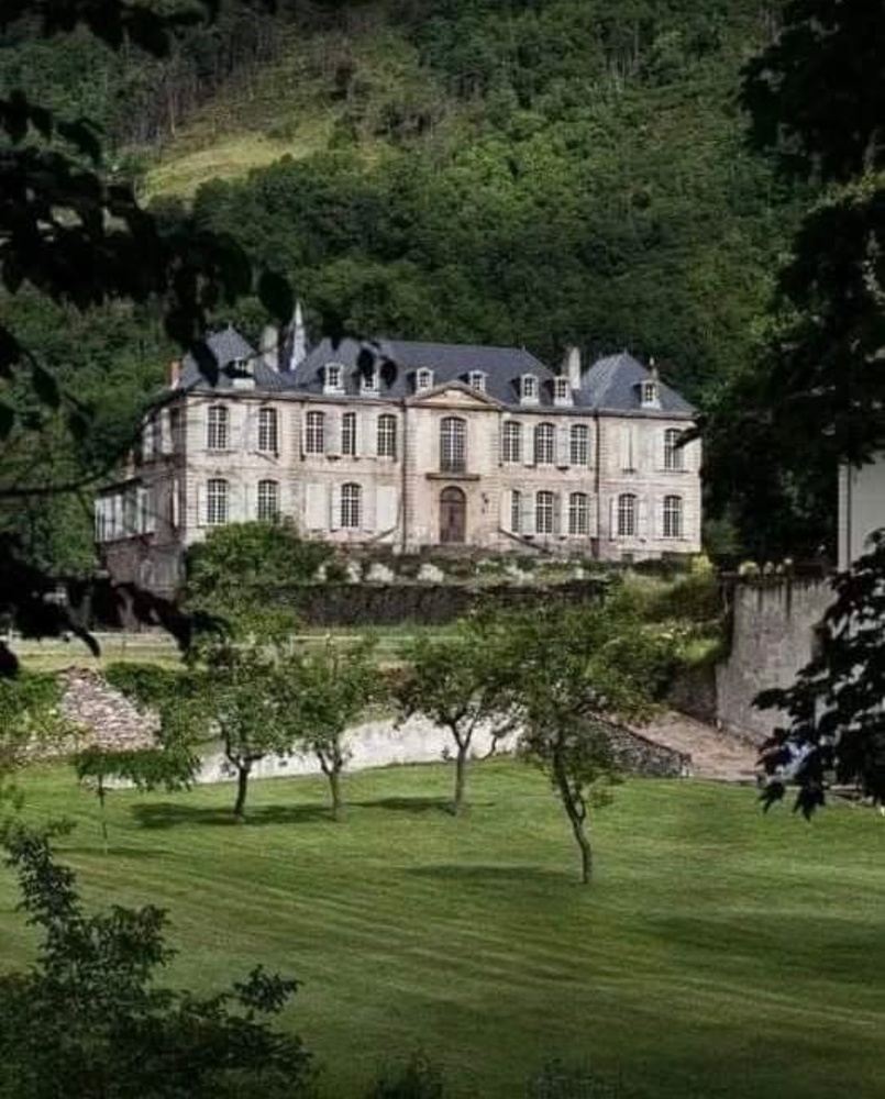 French Castle Food & Wine Retreat 2027