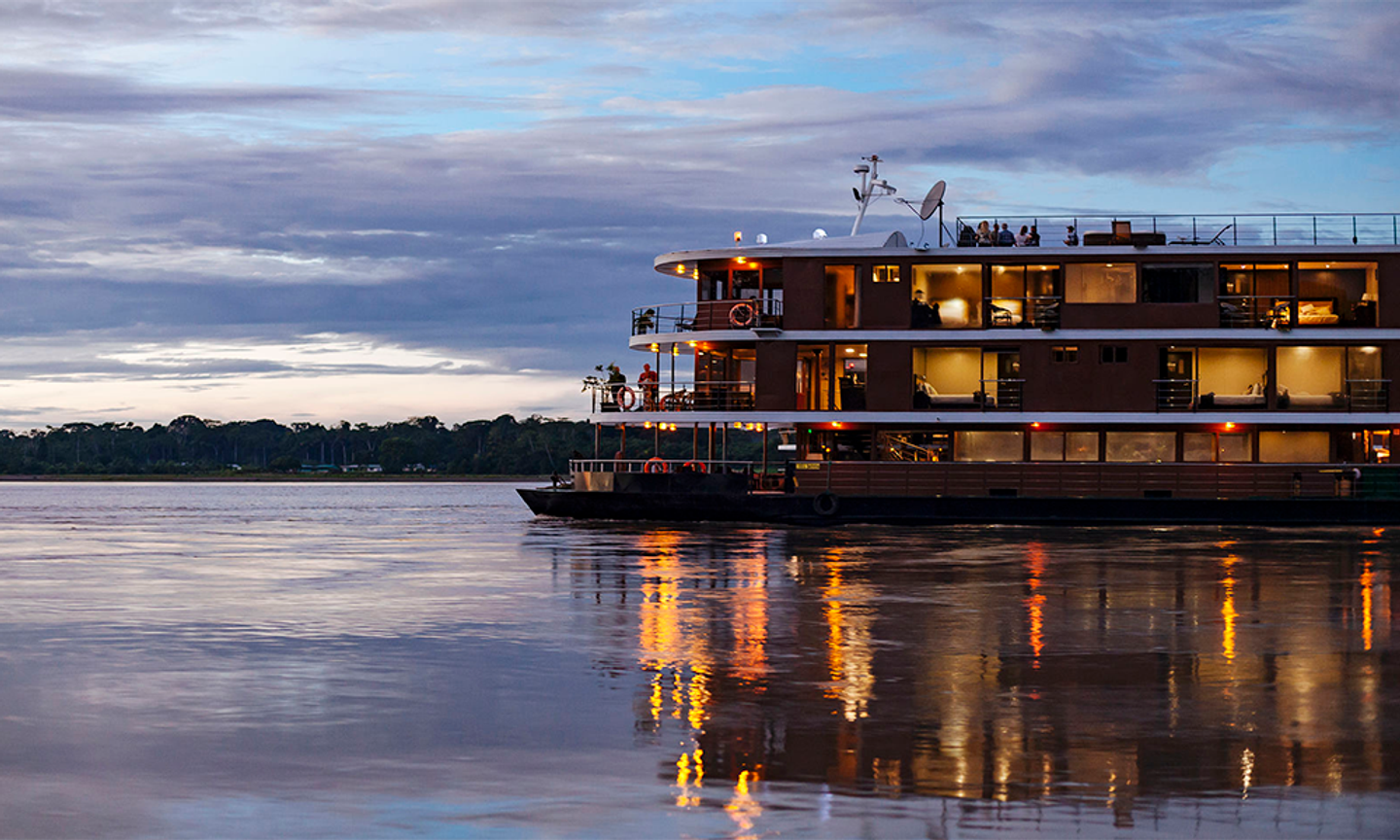 AMAZON CRUISES MANATEE (5 DAYS)