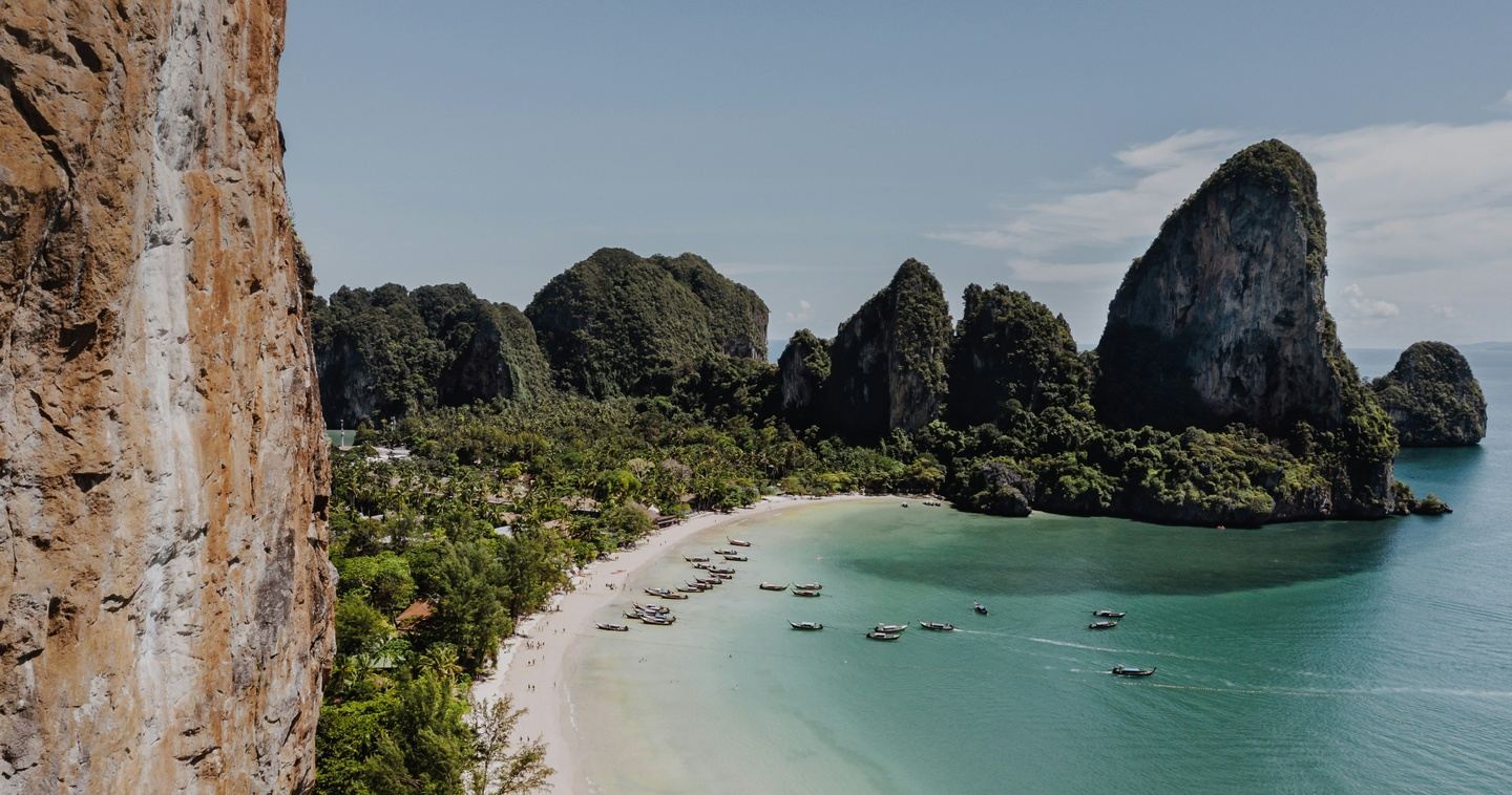 Thailand: Jungle, Temple, Sea