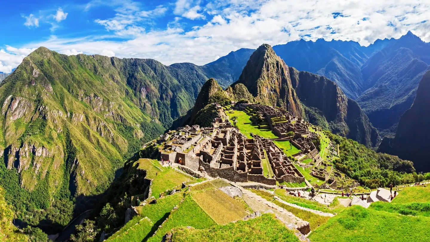 Private all-inclusive Machupicchu full day tour